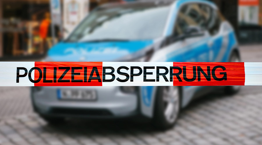 Wir übernehmen die Reinigung und Pflege von Einsatzfahrzeugen, Gerätschaften, Transportern oder mobilen Einheiten – auch nach besonderen Lagen wie Großveranstaltungen, Demonstrationen oder kriminaltechnischen Einsätzen. Wir übernehmen die Reinigung und Pflege von Einsatzfahrzeugen, Gerätschaften, Transportern oder mobilen Einheiten – auch nach besonderen Lagen wie Großveranstaltungen, Demonstrationen oder kriminaltechnischen Einsätzen.