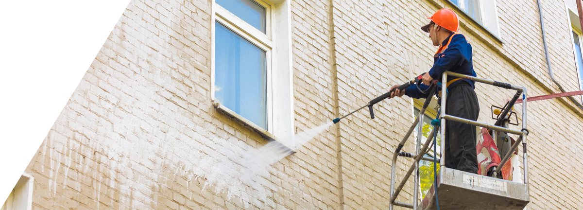 STM reinigt Ihre Fassade materialschonend und effektiv – ob Putz, Glas, Metall, Naturstein oder Verbundsysteme STM reinigt Ihre Fassade materialschonend und effektiv – ob Putz, Glas, Metall, Naturstein oder Verbundsysteme